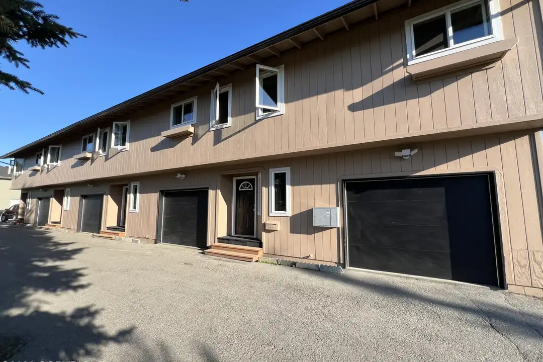 1509 Karluk St unit #B - View 2