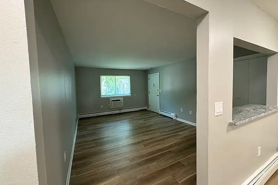Washington Place – photo 1