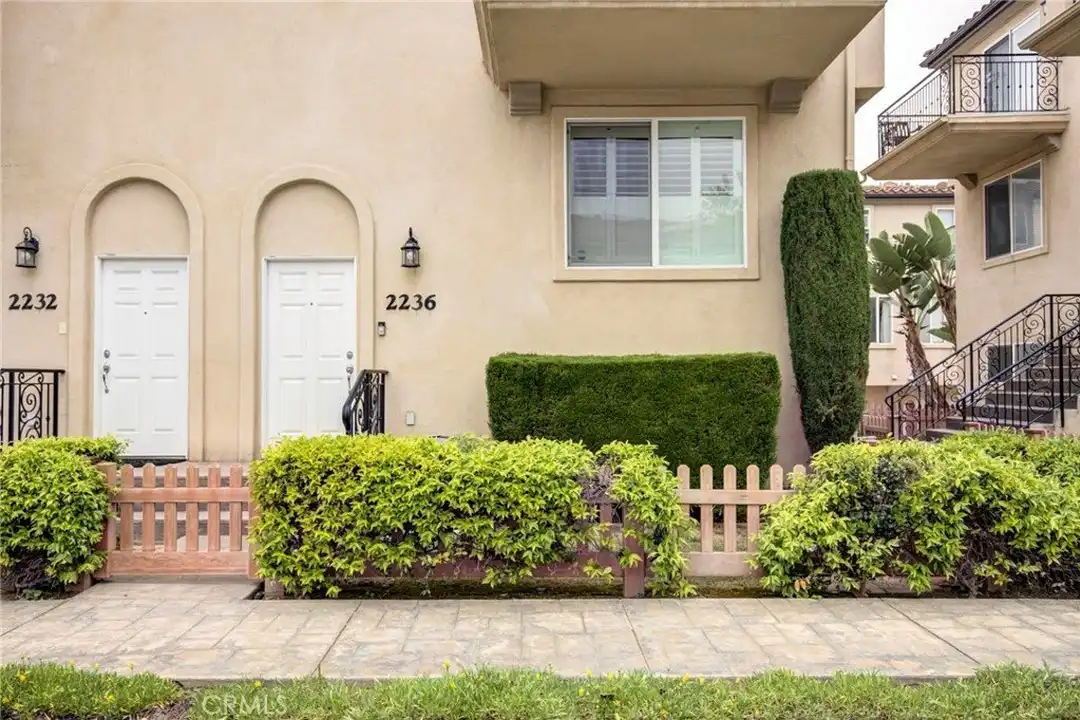 2236 Dominguez St - View 2