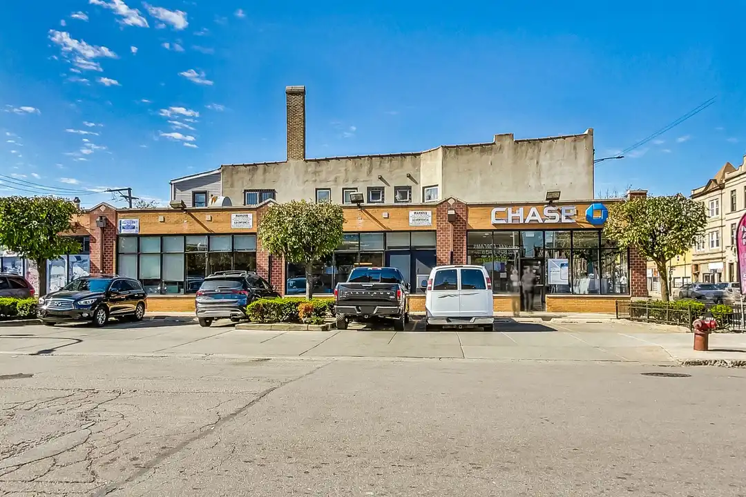 3101 W Cermak Rd unit A-C - View 2