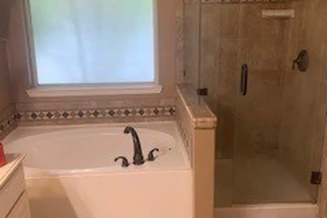 9611 Winter Park Dr - View 2