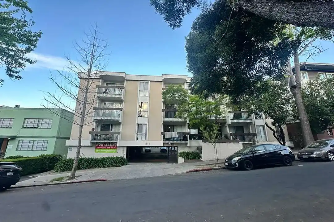 1800 Spruce Street - View 4
