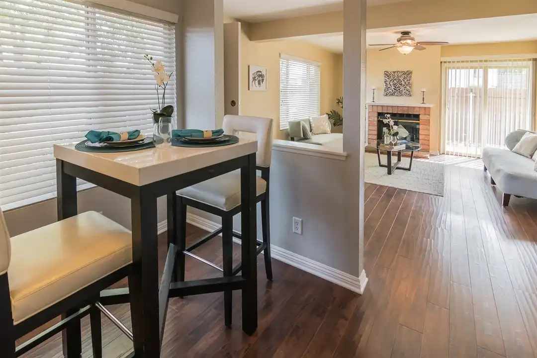 1380 E Washington Ave unit 49W - View 3