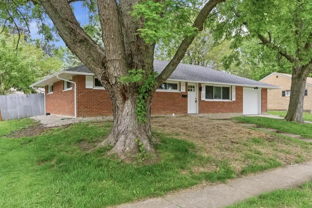 4731 Powell Rd – photo 1