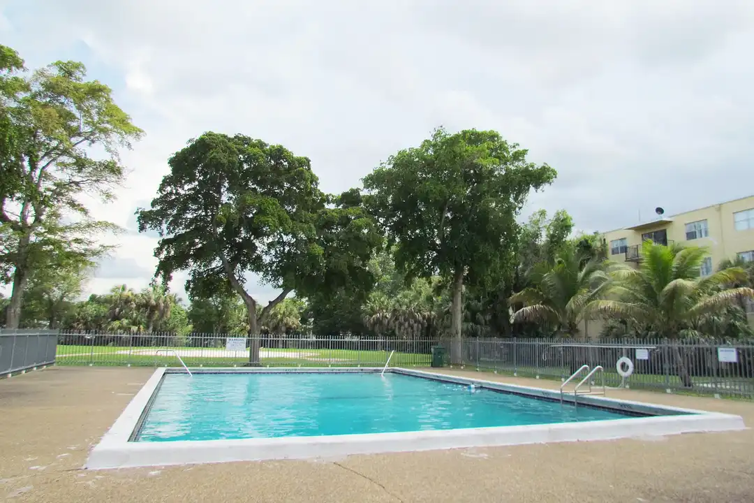 Seawind Lakes I - View 5