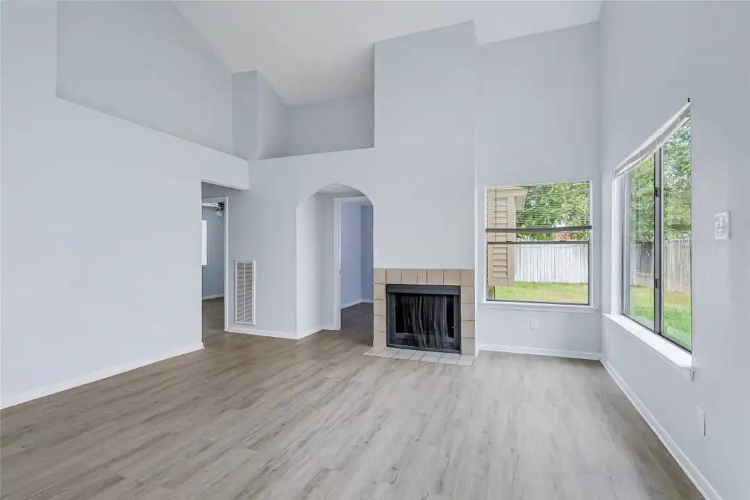 2527 Silver Trumpet Dr - View 6