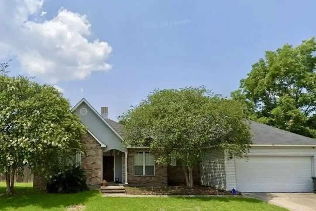 9721 Buttercup Dr – photo 1
