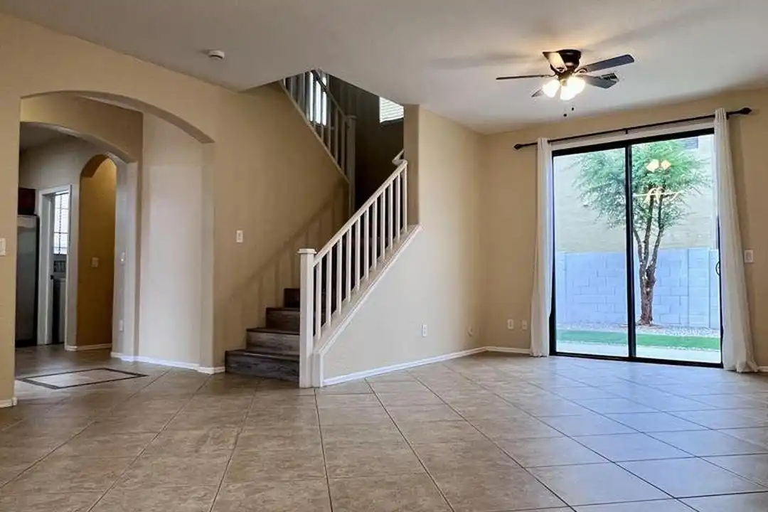 House in Phoenix - View 3