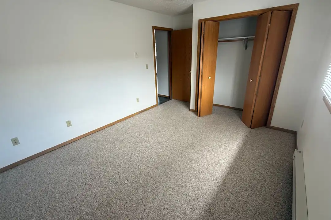 350 18th St SW unit 350 - View 6
