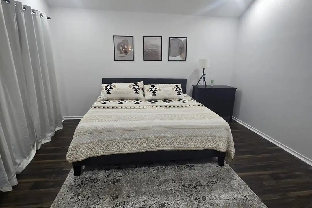 2334 Belton Dr - View 3