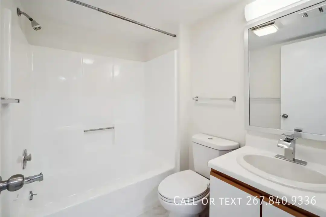 300 College Park Dr - View 4