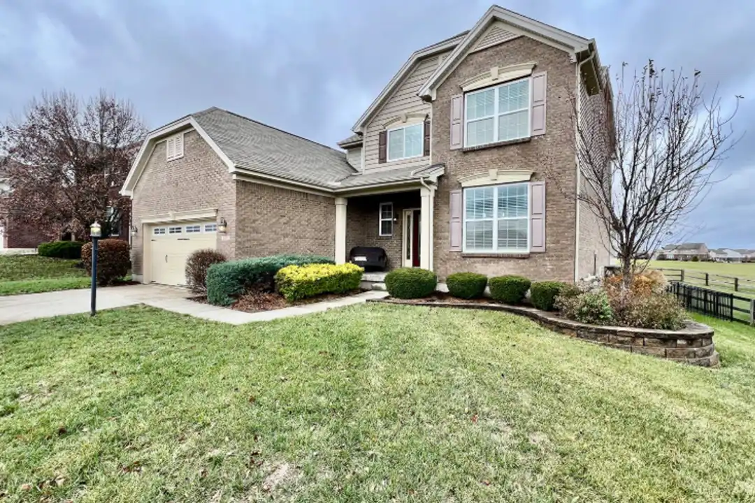 5531 Oakview Terrace – photo 1 of 42
