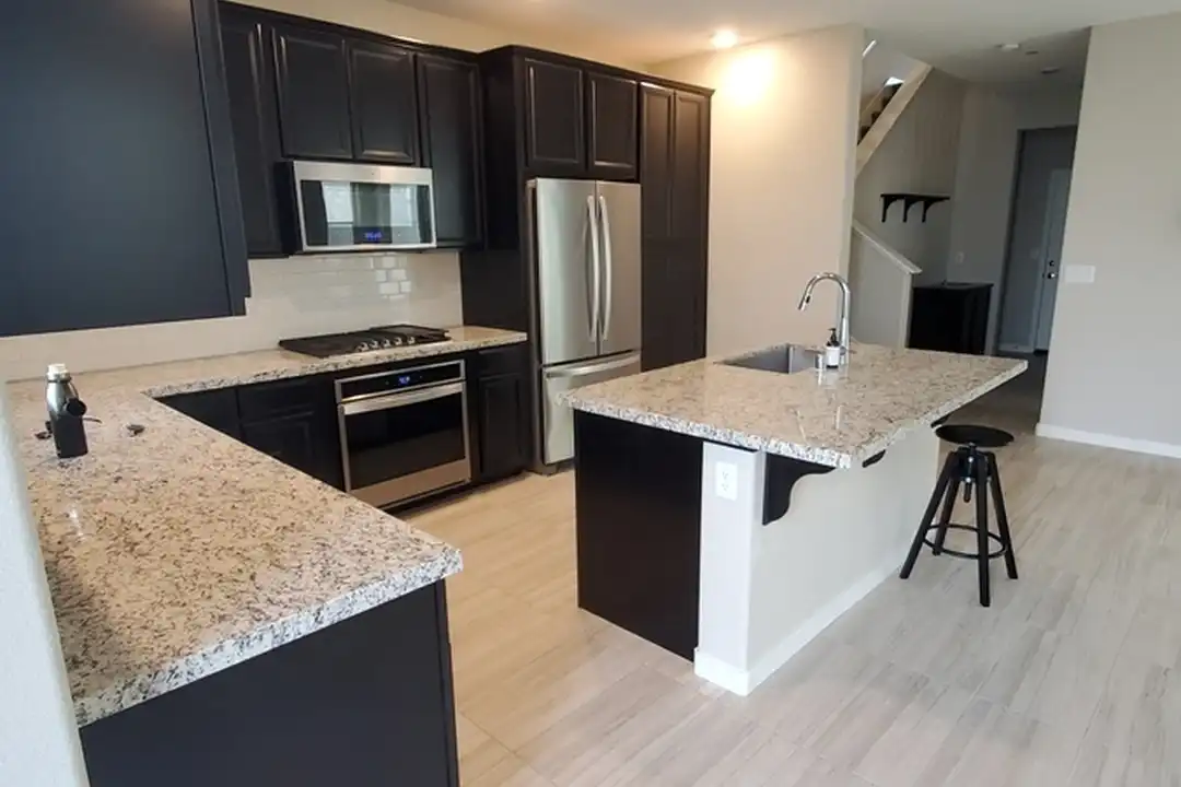 3008 Lone Silo Ave - View 2