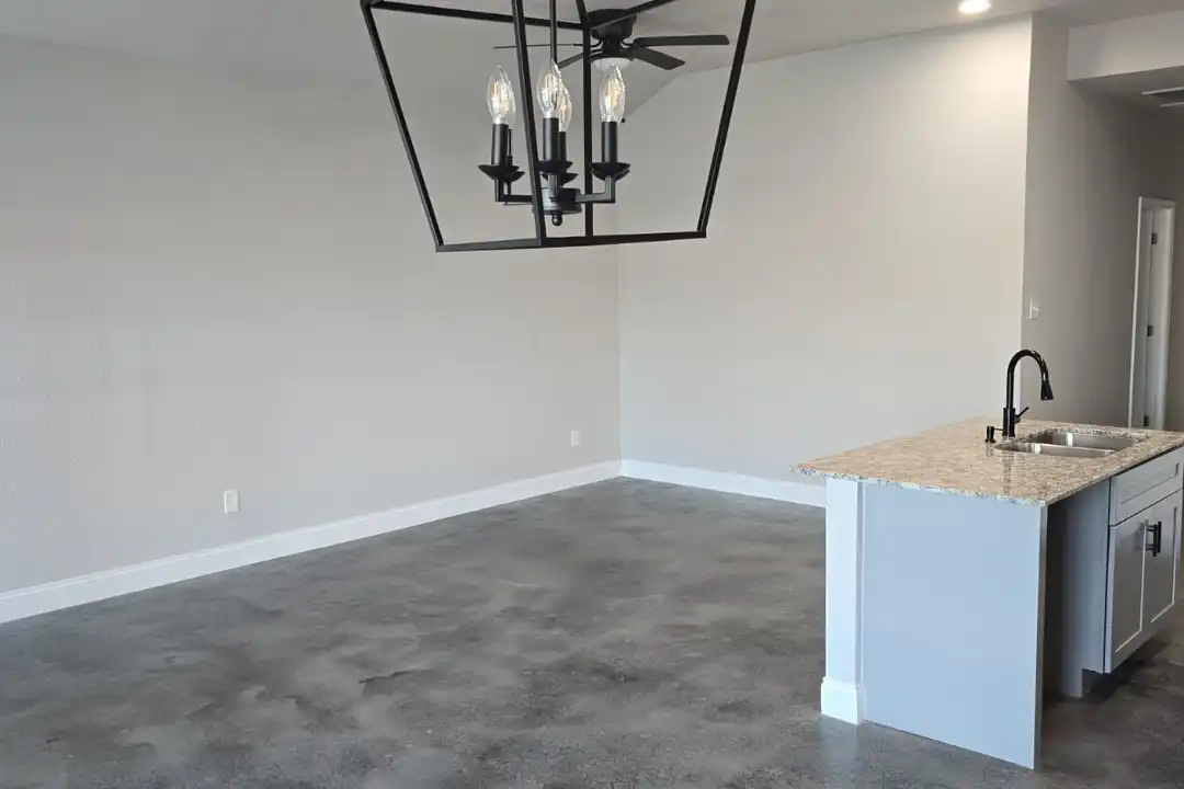 House in Kendleton - View 2