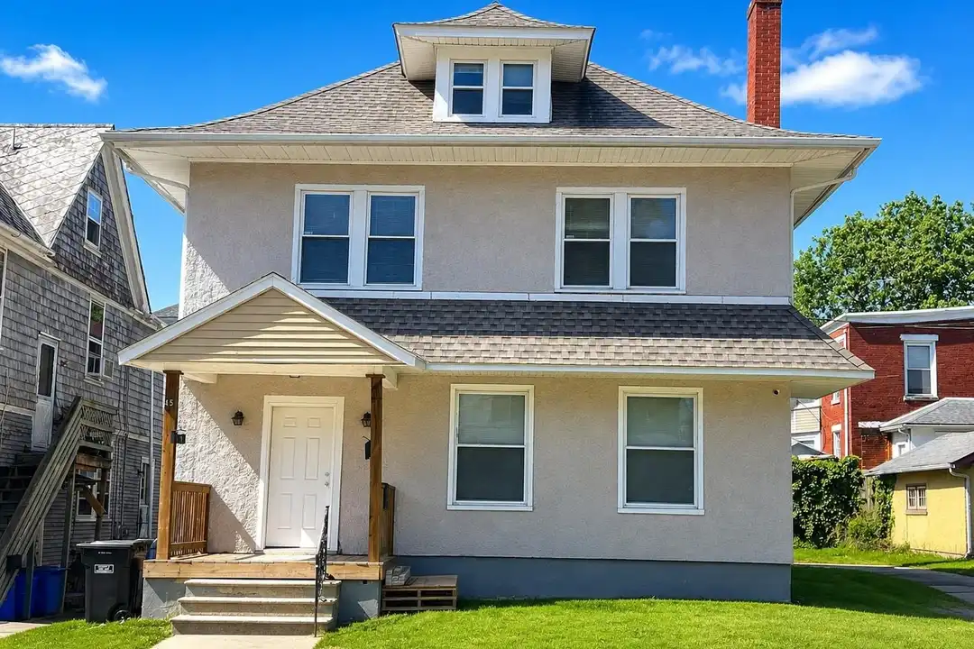 45 Aberdeen Pl – photo 1 of 13