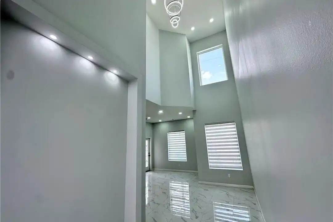 House in Mission - View 3