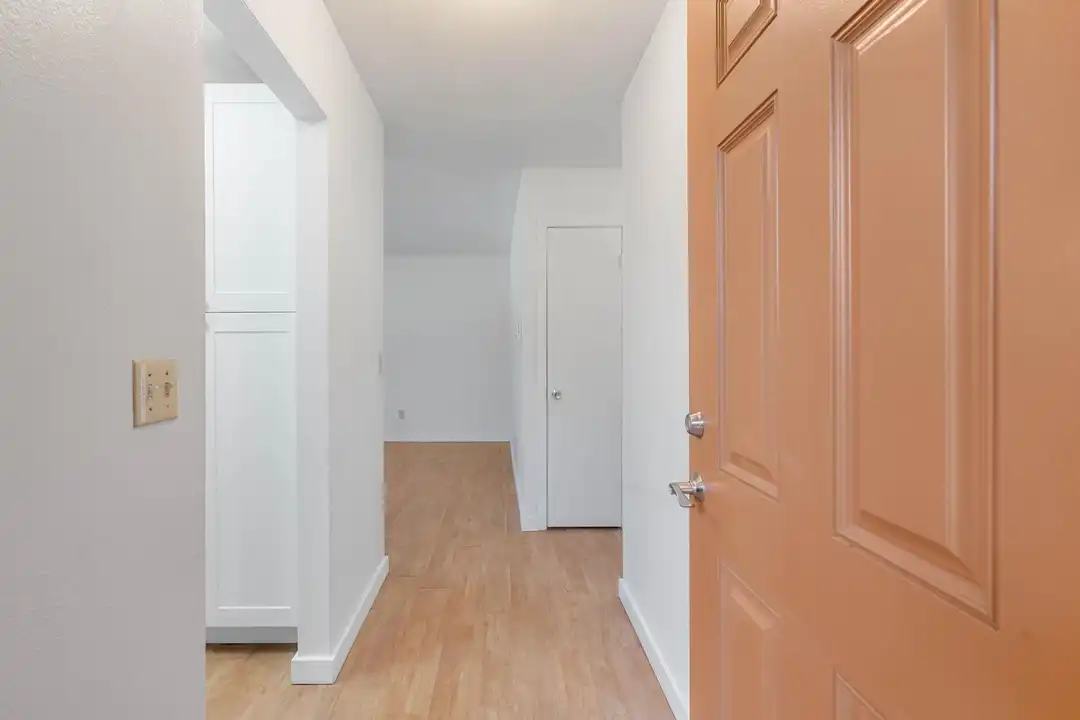 Apartment in Portland - View 2