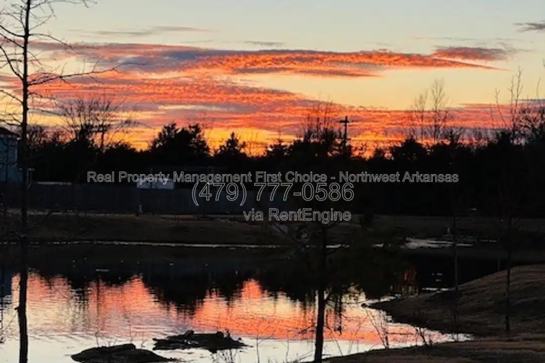 4802 W Planetree St - View 4