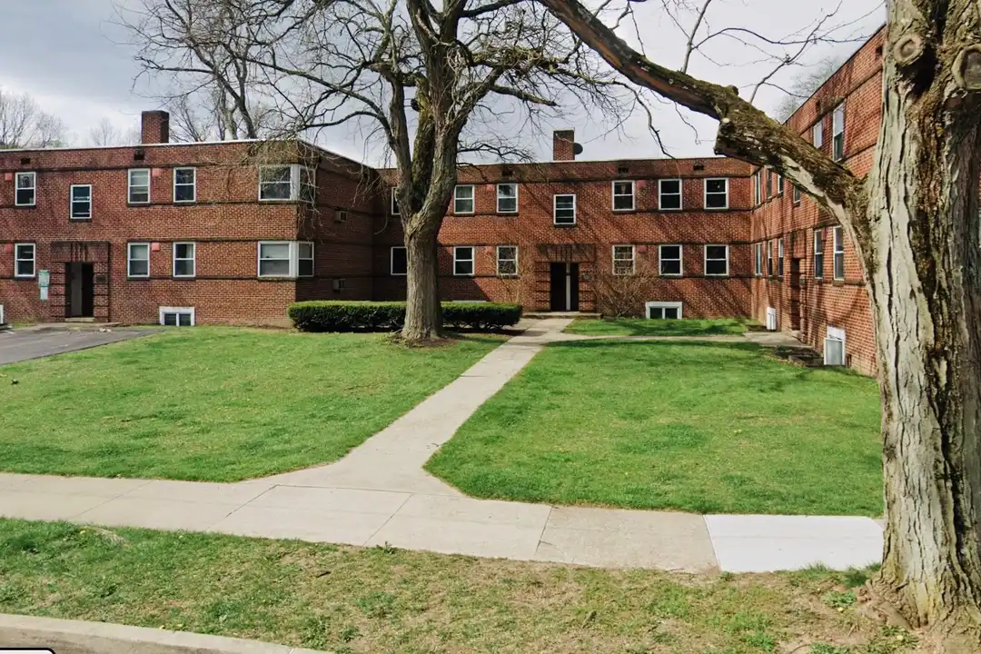 1010 S Pugh St – photo 1