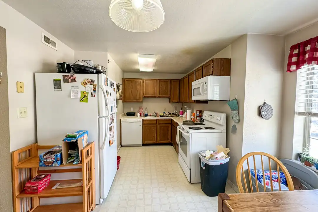 724 W 1720 N unit # 210 - View 6