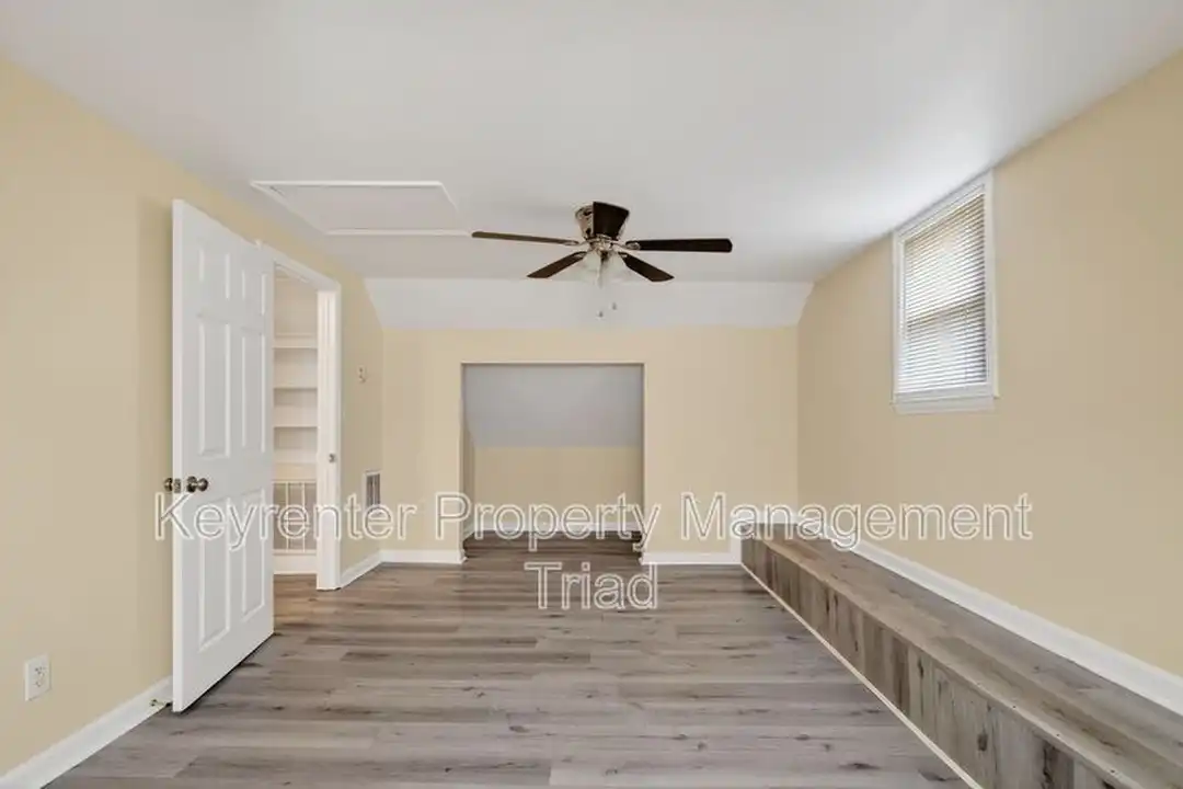 506 Rocky Knoll Rd - View 4