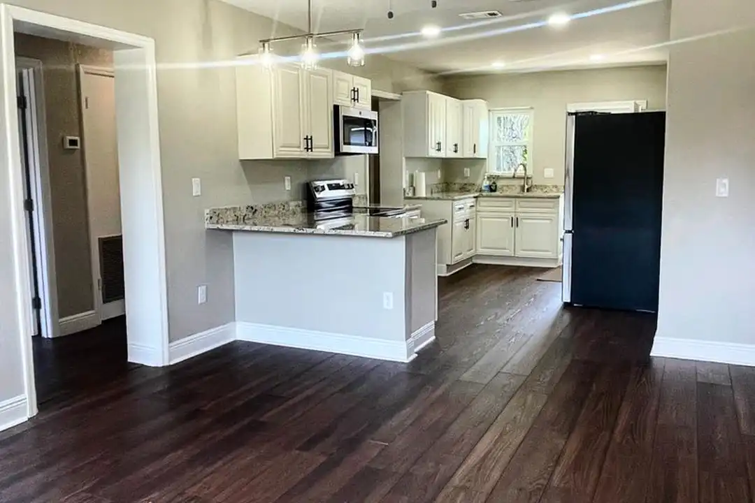 1206 N Oregon Ave – pohled 2