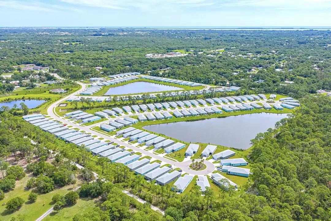 Ravinia St. Lucie - View 4