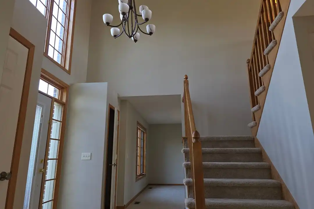 22 Springbrook Bay - View 6