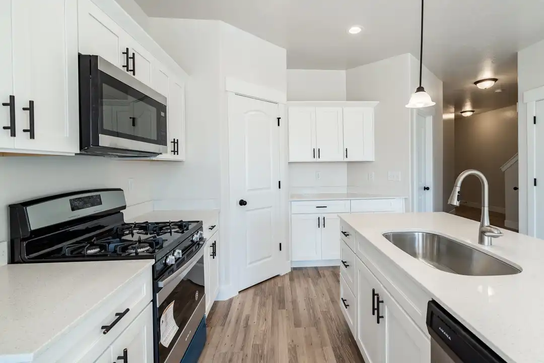 4166 W 1960 N – photo 1 of 11