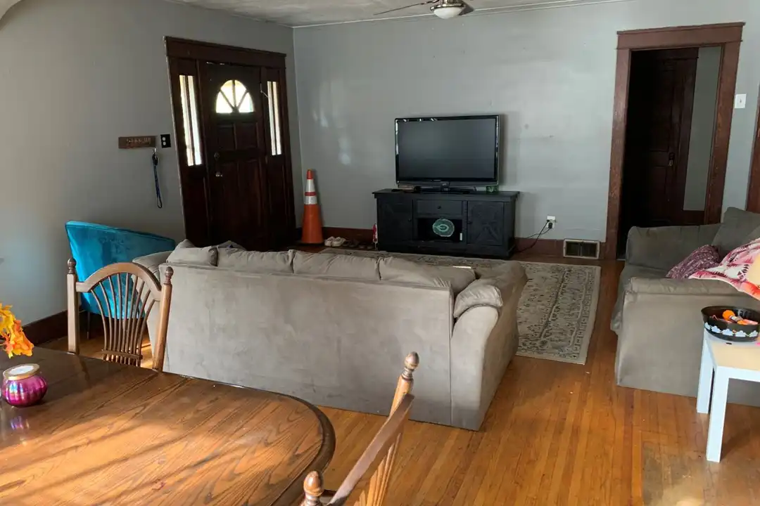 1916 8th Ave unit 1 - View 2