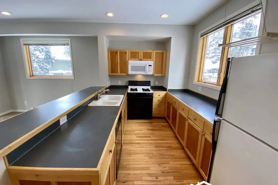 1 S Face Dr - View 4