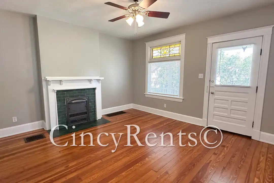 2715 Arbor Ave unit 1 - View 5