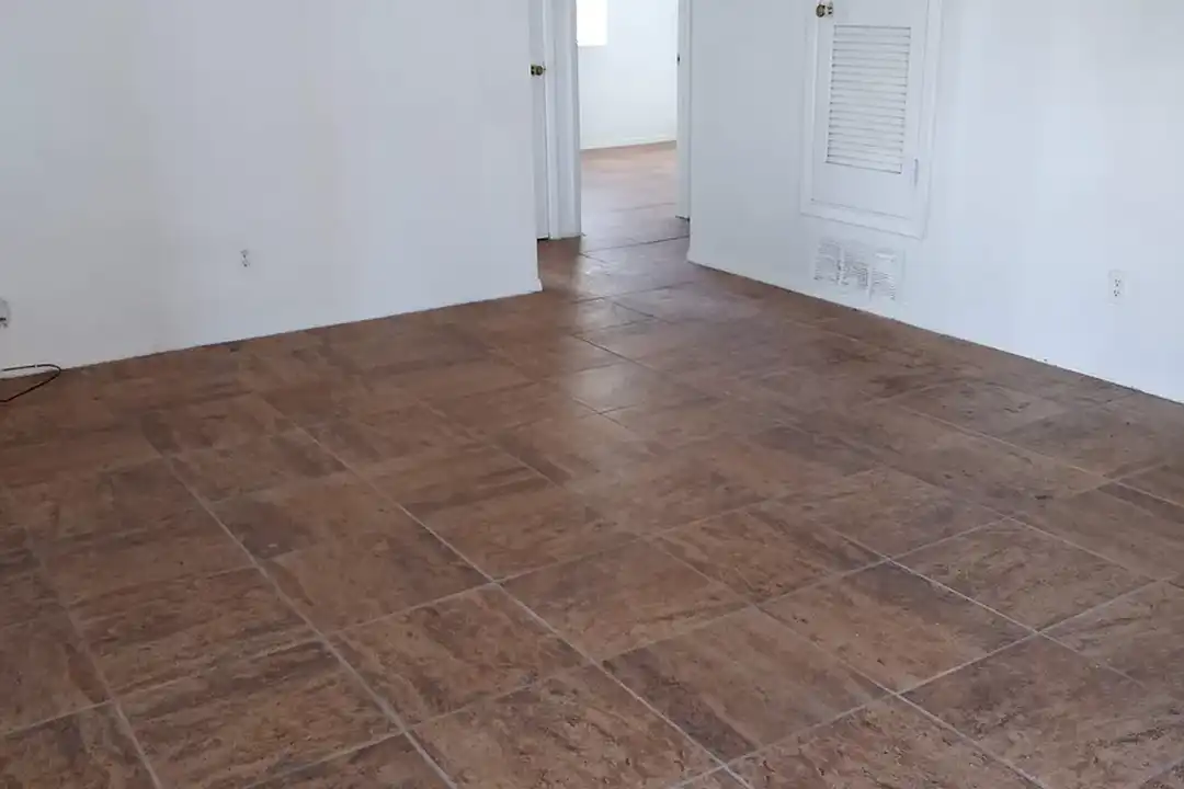 Puerta del Sol Apartments llc. – photo 1