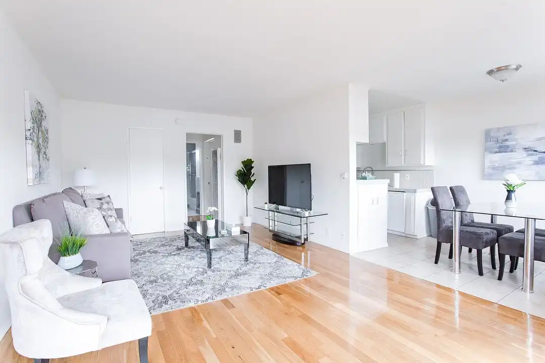 Apartment in Los Angeles, Beverly Grove, Fairfax - View 2