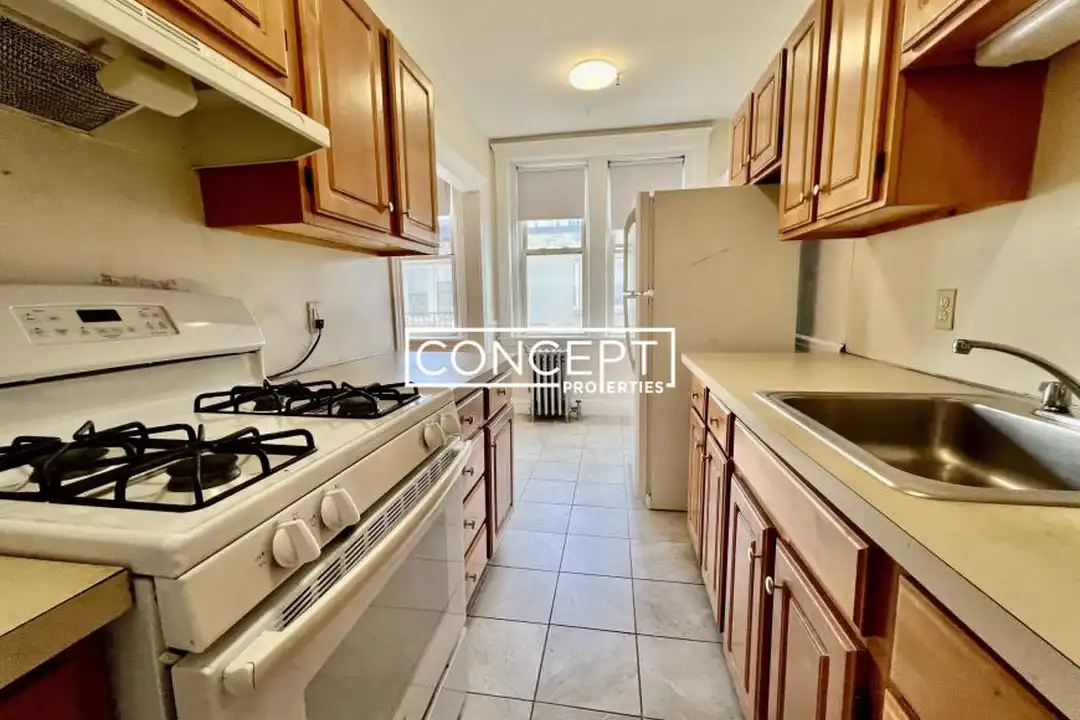 131 Washington St - View 5