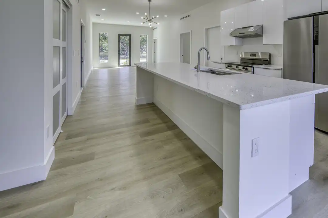 4855 Elmhurst Rd - More