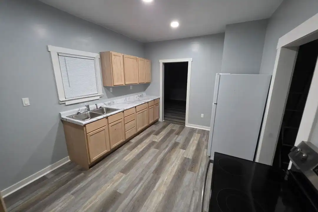 1344 Oakes St unit 1344 – photo 1
