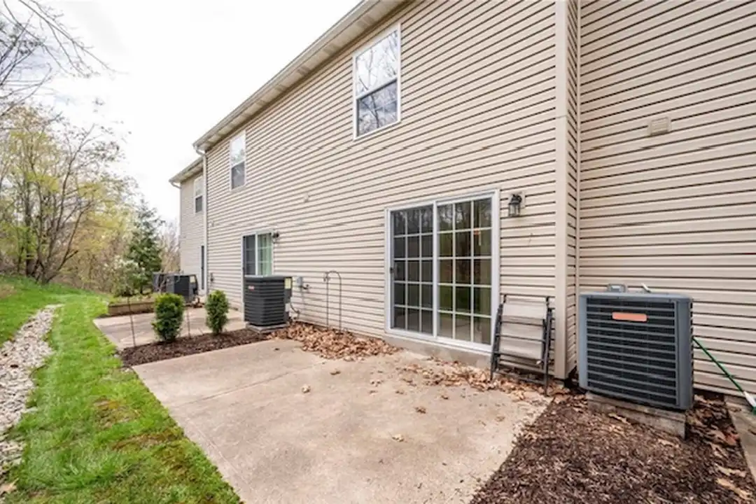 Apartment in Jeannette - View 4