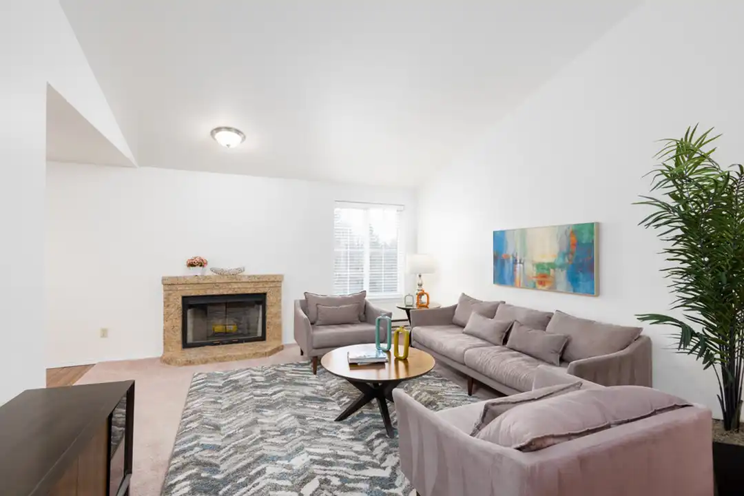 2820 Tuscany Ln SW unit 1633 - View 3