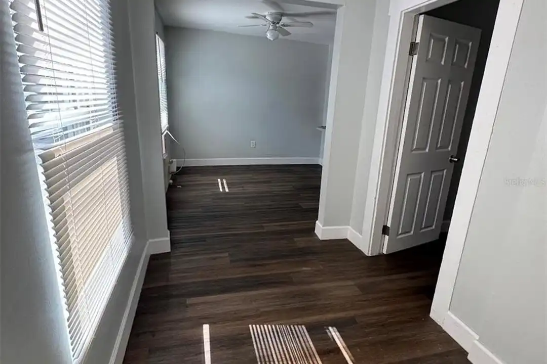 3901 6th St S #4 - View 4