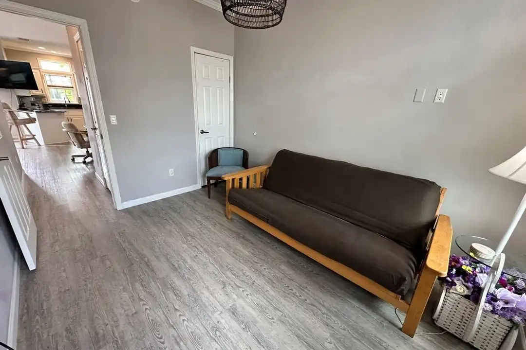 404 Nettles Blvd unit 1537518P - View 3