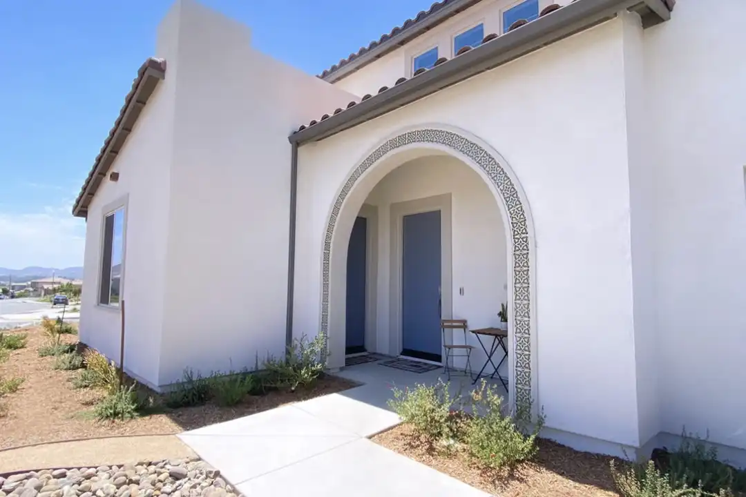 29373 Laredo Cir – photo 1 of 12