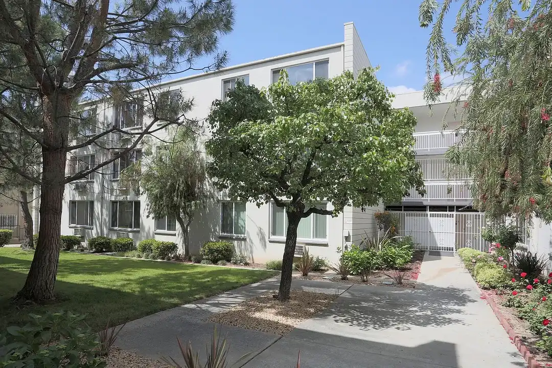 Welcome to La Villa Lake Apartments- 55+ Better Living - View 2