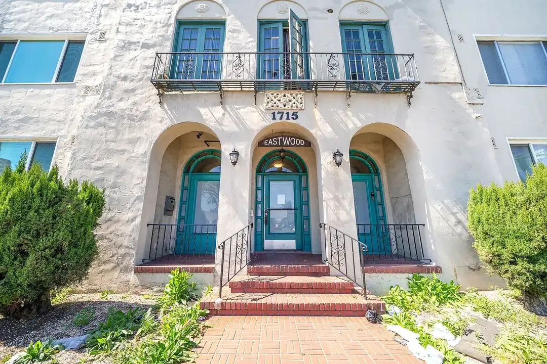 1715 High Street – photo 1