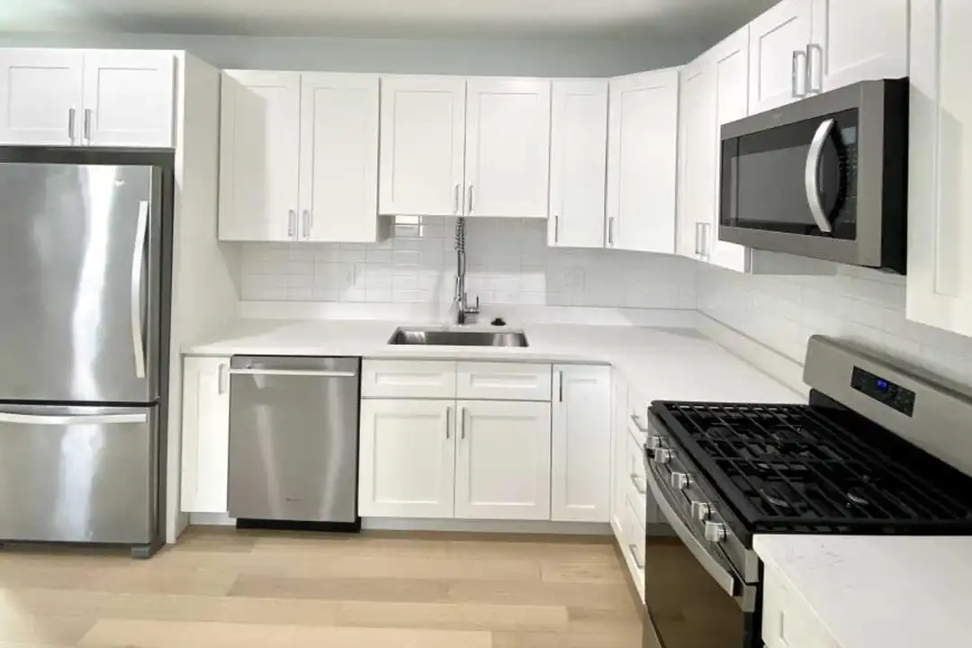 13 Walley St – photo 1