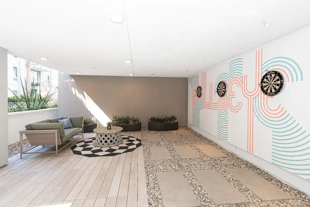 AMLI Park Broadway - 245 W Broadway - Long Beach, CA | Rent.