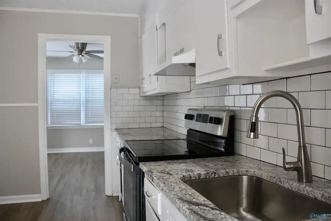 House in Huntsville - View 3
