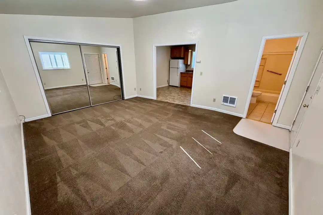 1004 SE 24th Ave unit 1010 - View 6