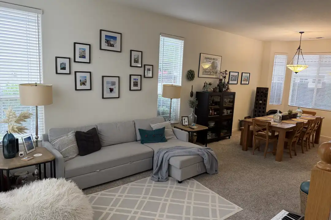 1806 Tahoe Pl - View 4