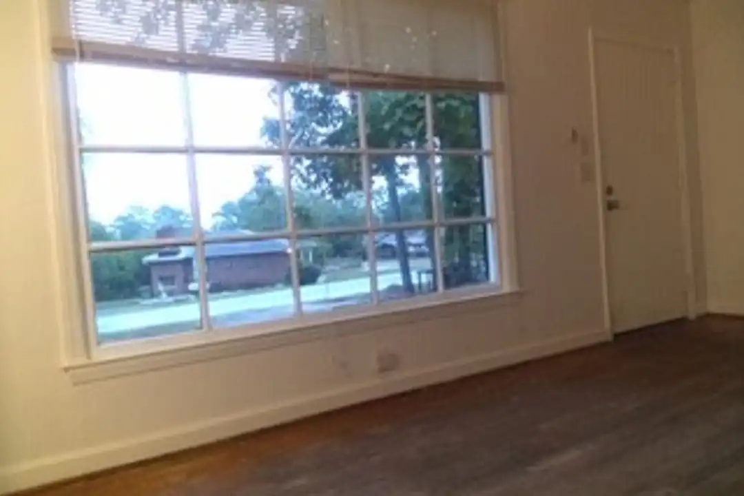 2106 Long Shadow Ln - View 4